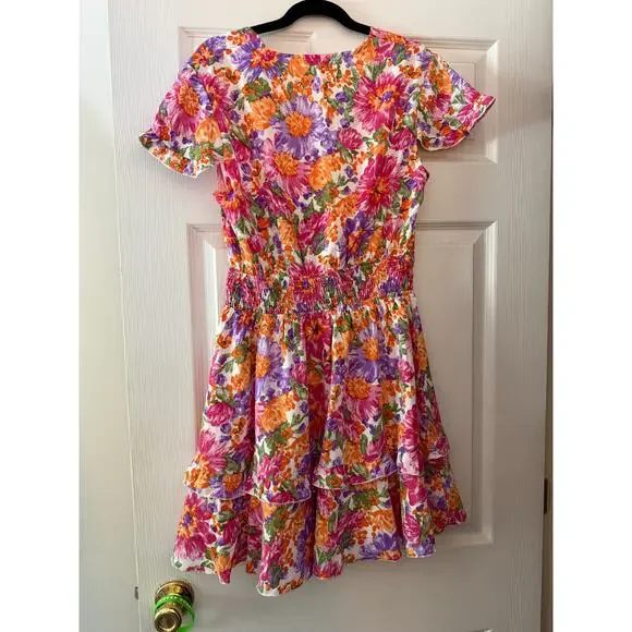 Pink Floral Pretty Garden Dress Size Medium - Picture 2 of 7